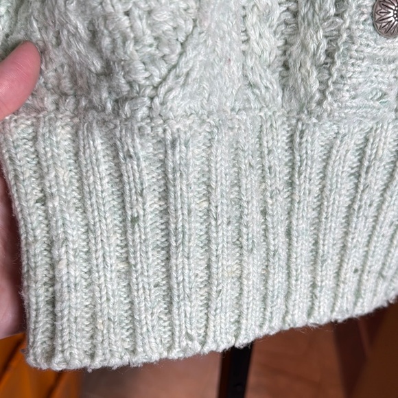 Vintage Liz Sport Cable Knit Button-Up Cropped Sweater Mint Green Size Small - Picture 5 of 10